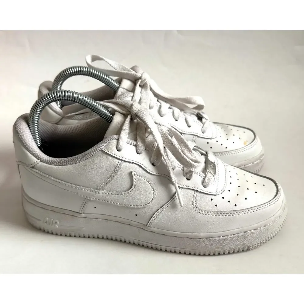Nike Air Force 1 Low '07 Casual Sneakers White Size 6 Youth/Women's 7.5